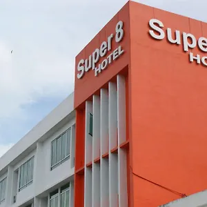 Super 8 @ Ma­lay­sia